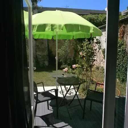 Les Bains Douches Lägenhetshotell 3*