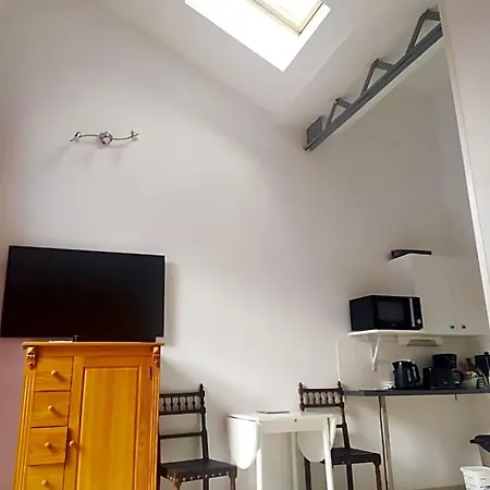 Les Bains Douches Lägenhetshotell Périgueux
