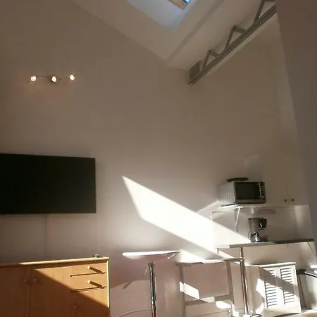 Les Bains Douches 3*