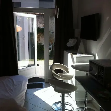 Les Bains Douches 佩里格