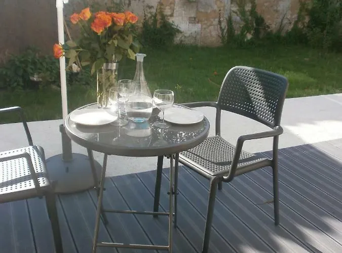 Les Bains Douches Aparthotel