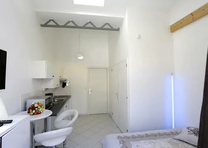 Aparthotel Les Bains Douches